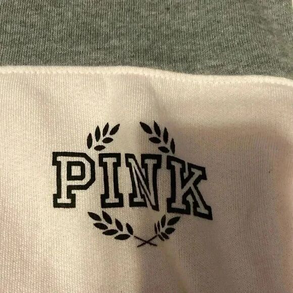 Love pink crew neck half zip size medium - Picture 2 of 5
